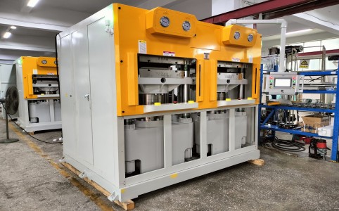 碳纤维热压成型机-从0到1 研发设想 手艺协同